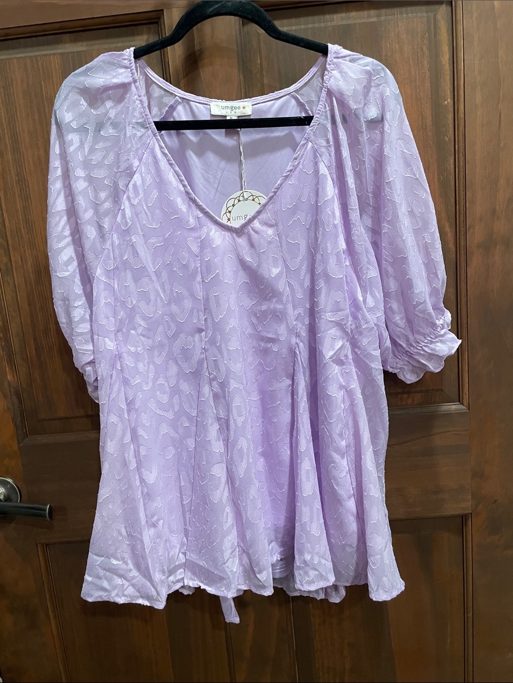 Umgee Lavender V-Neck Textured Peasant Tunic